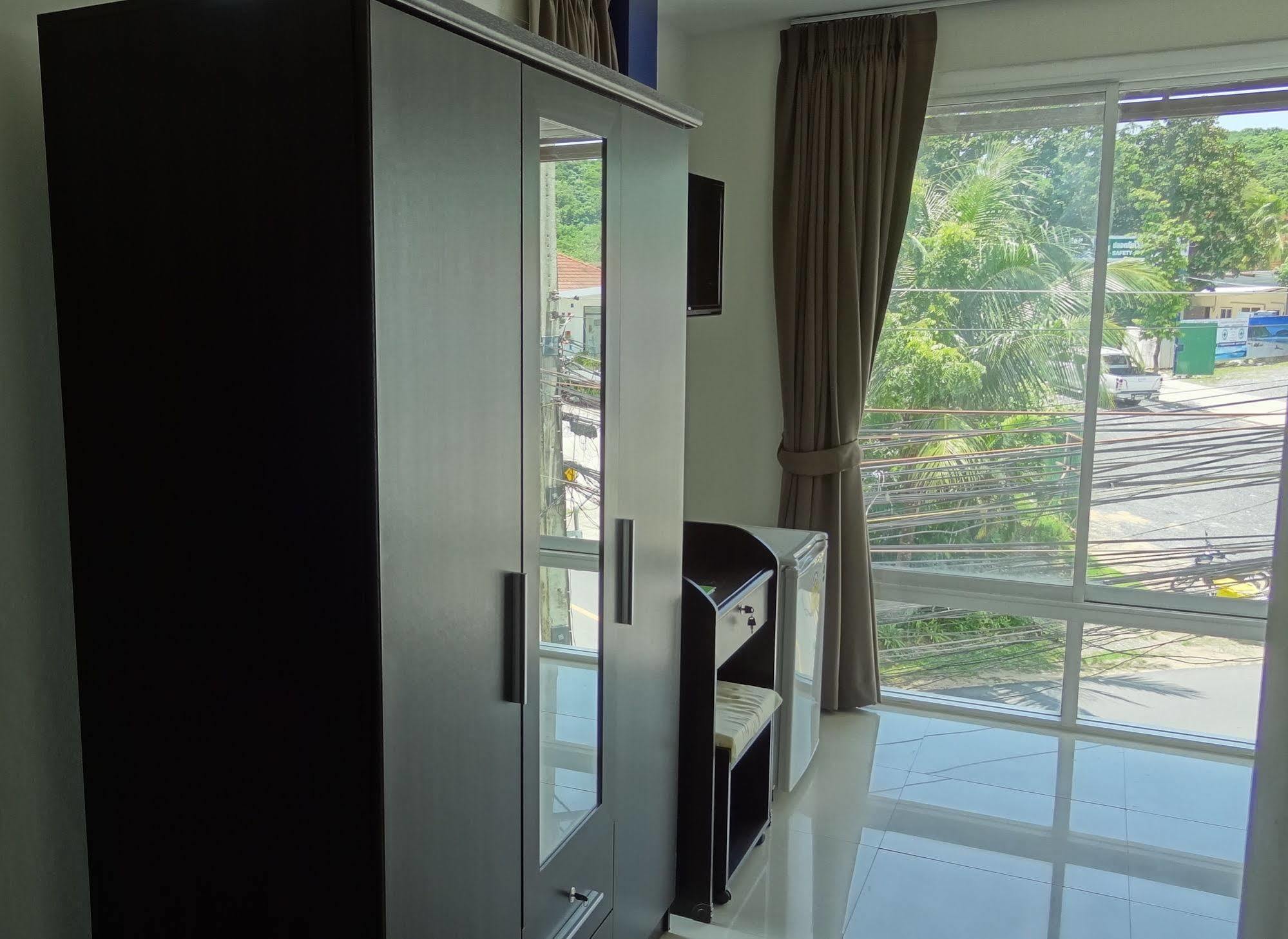 But Different Phuket Boutique Hotel Nai Harn Dış mekan fotoğraf